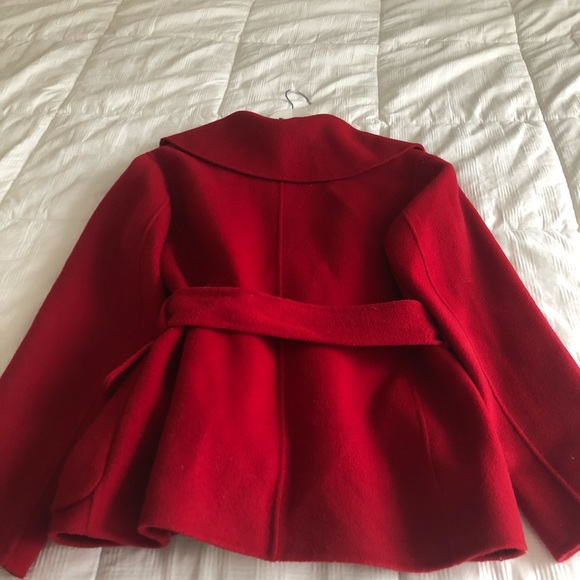 🥰Tweeds the Original, 80%Wool Belted Red Jacket🥰 - Picture 7 of 12